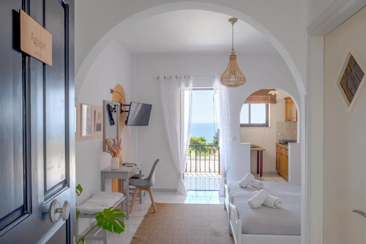 Pefkides Aegina Boutique Apartments Agia Marina  Екстер'єр фото